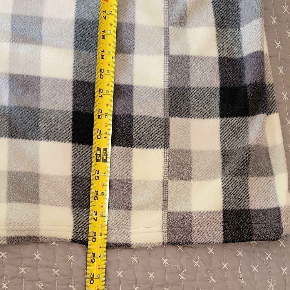 Lands' End Checkered Half-Zip Sweater - Picture 7 of 11